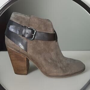 Carlos Santana Hadley Ankle Women's Sz 7M Brown Suede Leather Side Zip